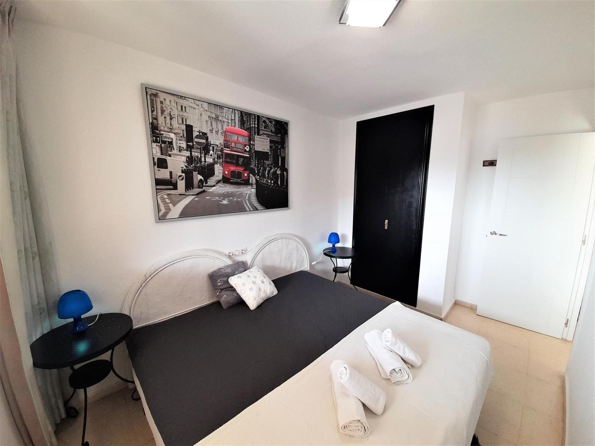 Agustina Apartment In Rincon De Loix -Free Parking, Wi-Fi, Pool, New Air Conditioning, Sea View Бенідорм Екстер'єр фото